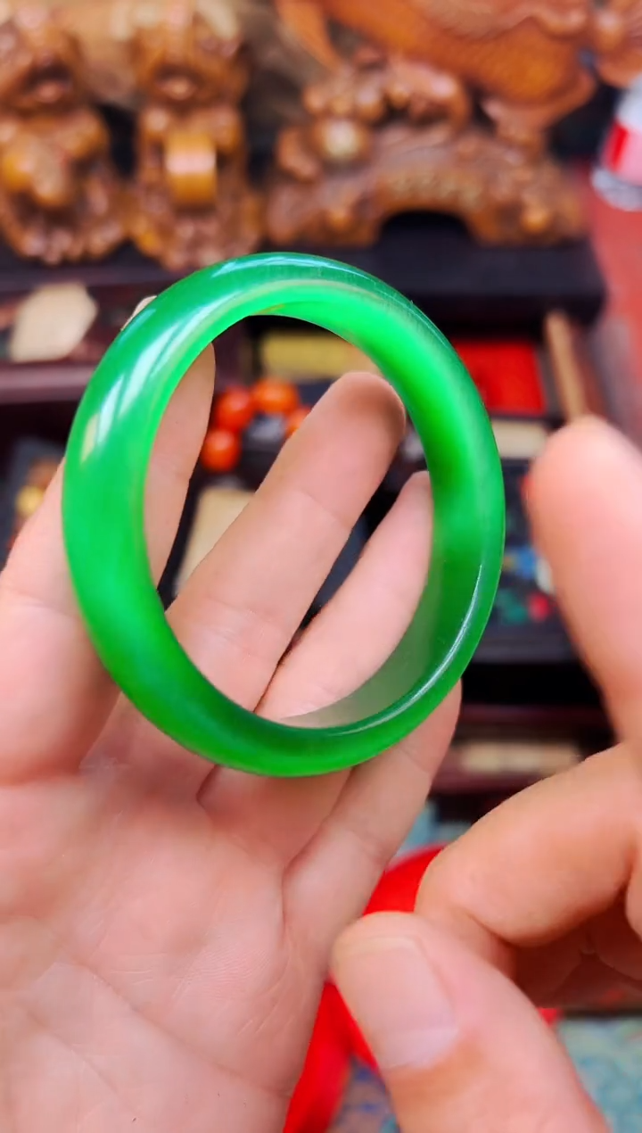 和田玉未镶嵌颈饰安哥精品优选链接b44