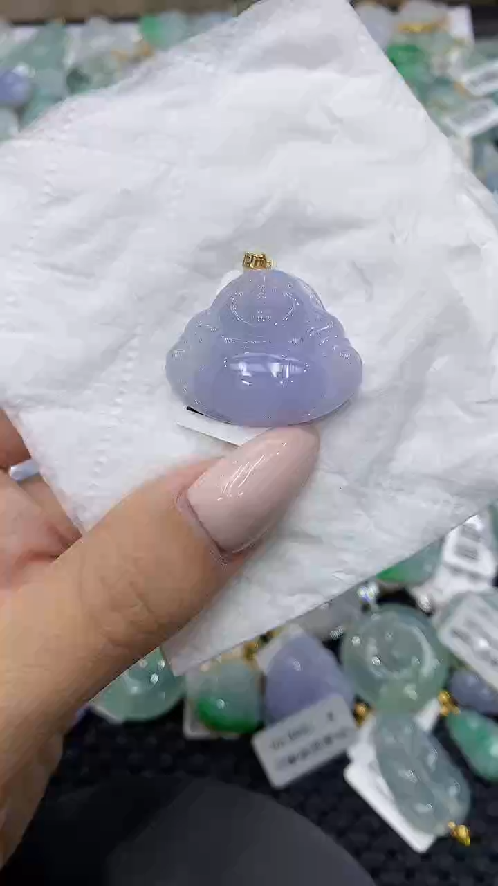 颈饰18K金镶嵌翡翠111111111111