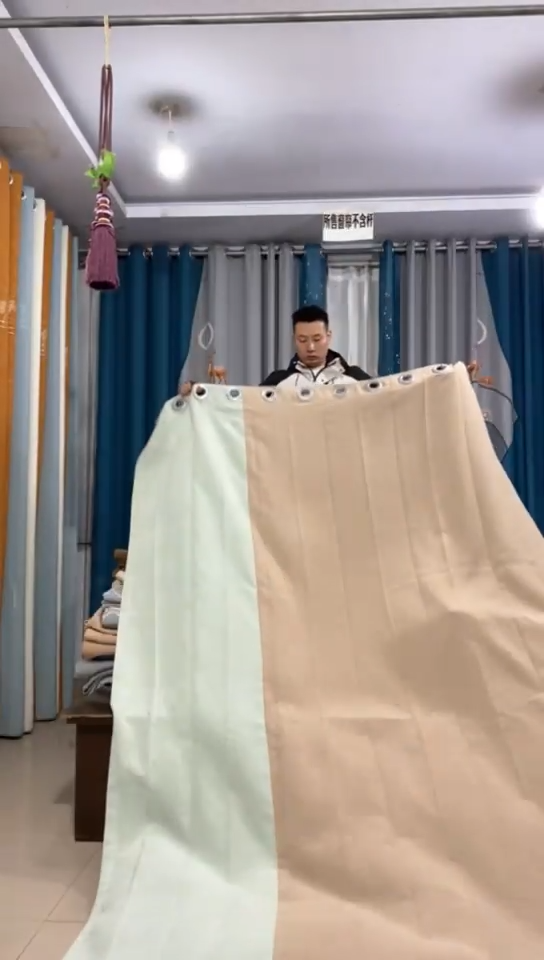 布成品窗帘  4.8*2.75米
