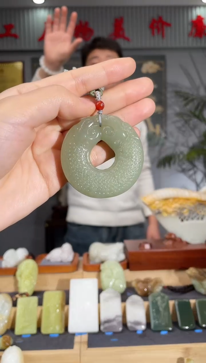 【闪购商品】和田玉颈饰未镶嵌拍一发一 多样性发货