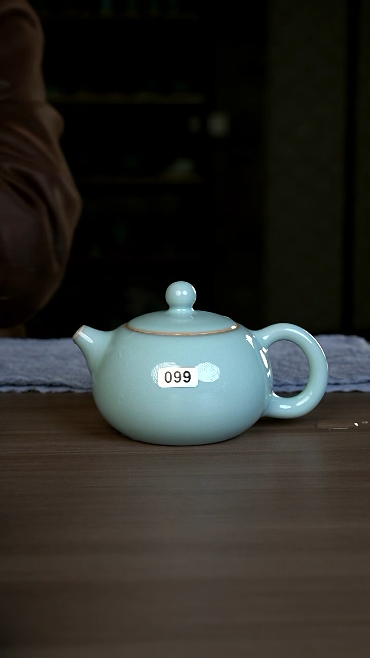 【闪购商品】杯099号天青西施壶一级开片