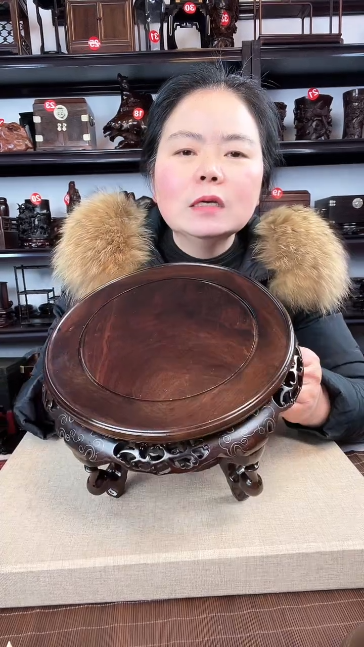 【闪购商品】木3019老李红木工艺品