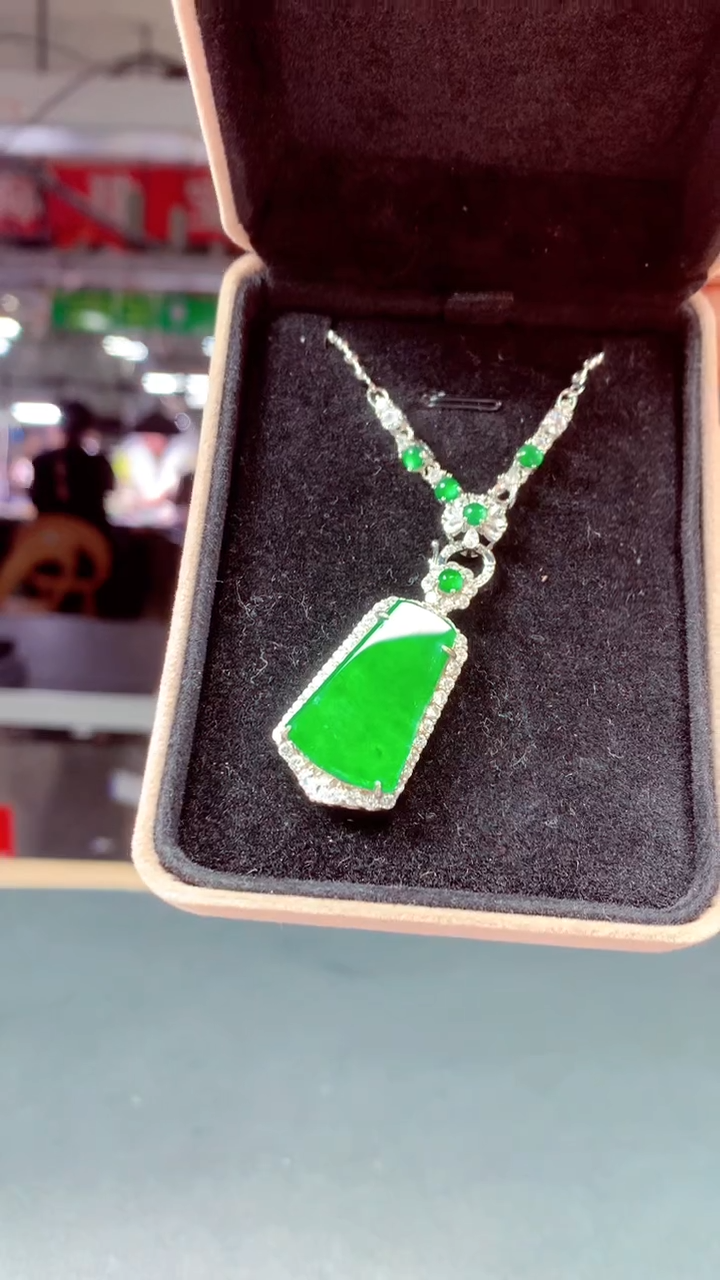 【闪购商品】定制翡翠未镶嵌W多样性发货拍一发一