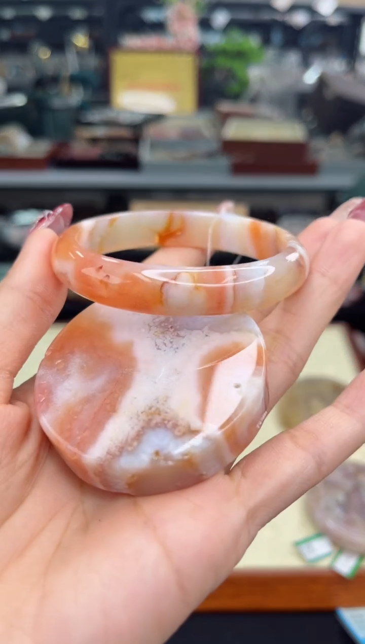 【闪购商品】石英质玉手镯未镶嵌55圈口（赠品镯心）6507423