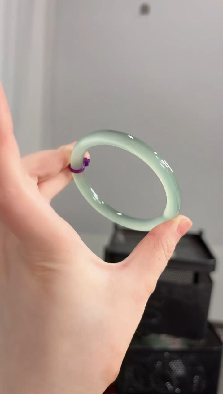 玛瑙/玉髓手镯未镶嵌58圈