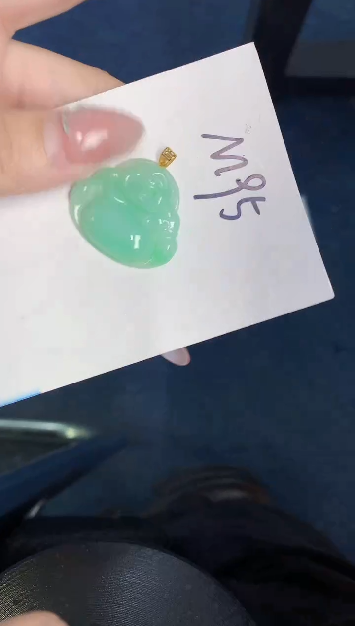 【闪购商品】翡翠颈饰18K金镶嵌000000000