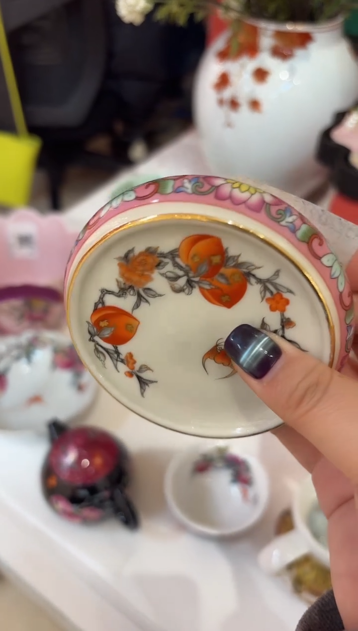 无瓷器按编号下单  