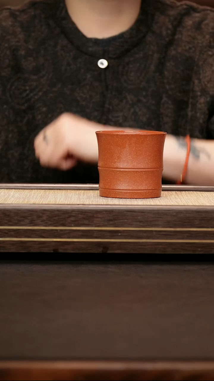 茶壶紫砂红降坡   大号竹节杯  