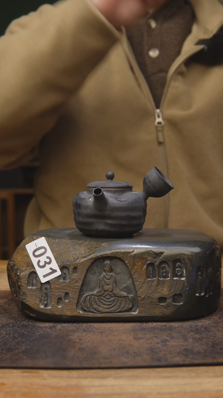 【闪购商品】张贺福利手工茶壶031