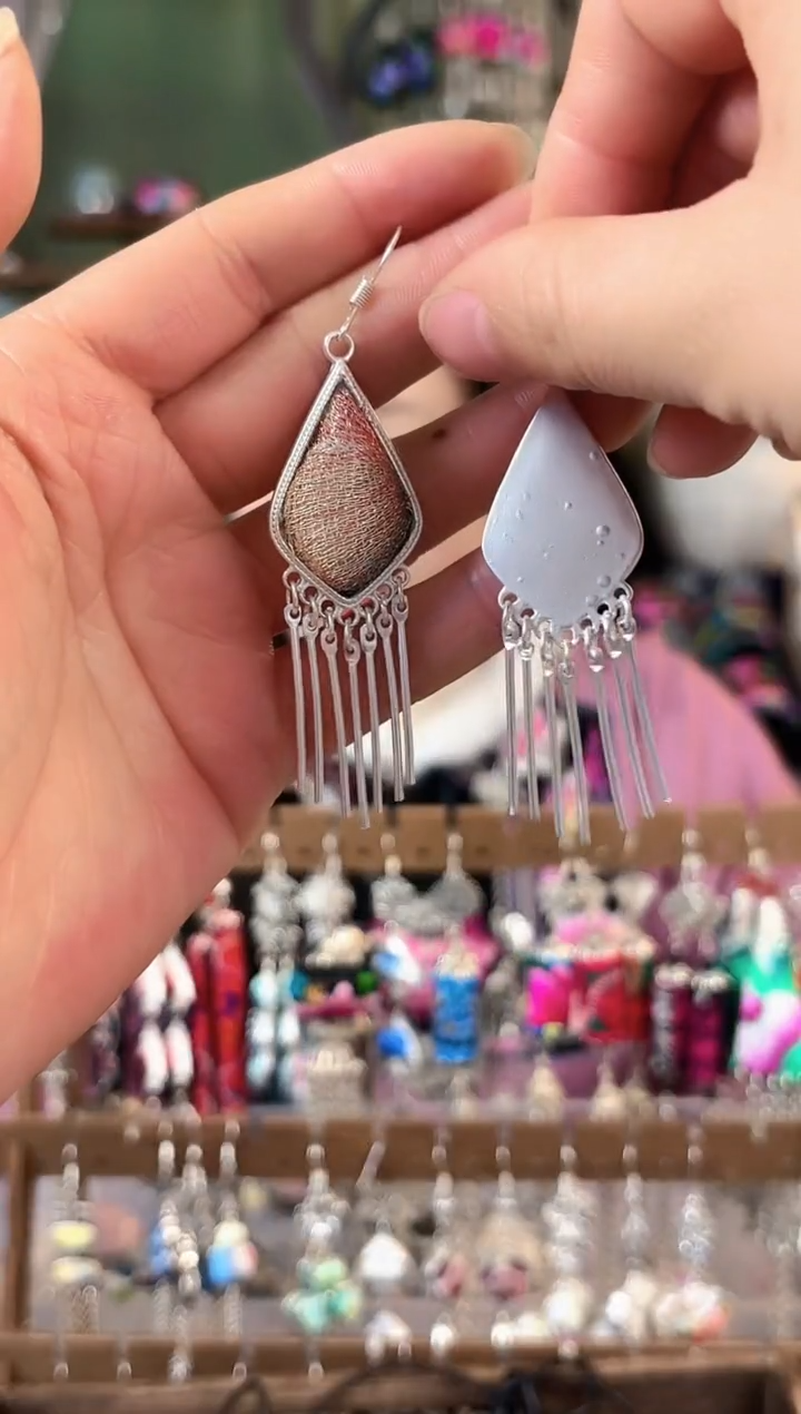 彩云南阁非遗老绣苗银饰品525+