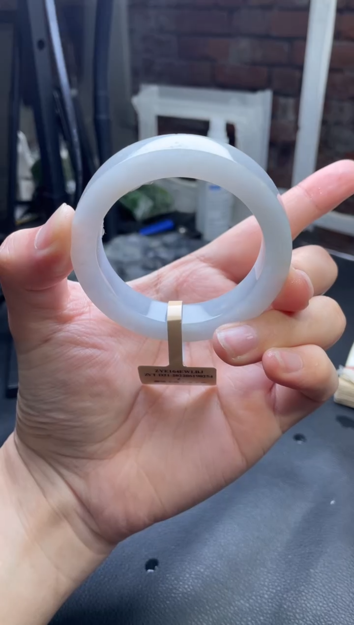 【闪购商品】定制翡翠手镯未镶嵌发一件/DDI00980