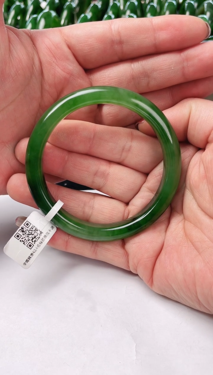 【闪购商品】和田玉（碧玉）未镶嵌手镯碧玉手镯