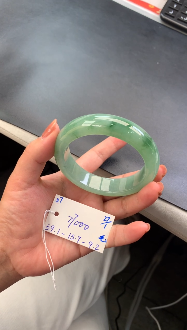 【闪购商品】翡翠手镯未镶嵌尾款