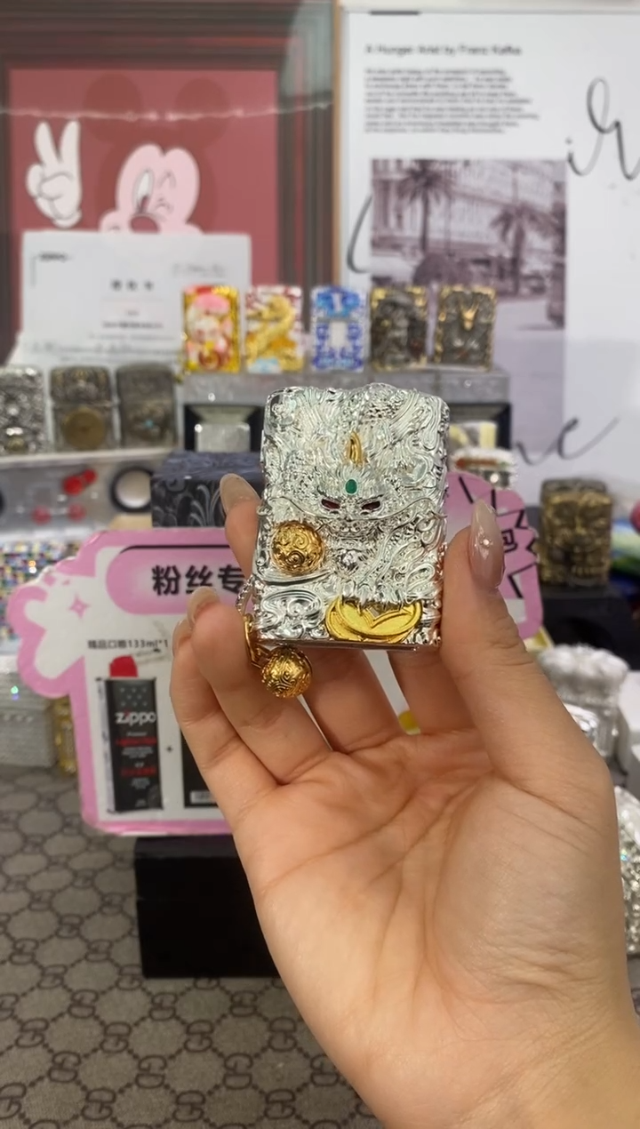 镜面ZIPPO银玉灵动貔貅