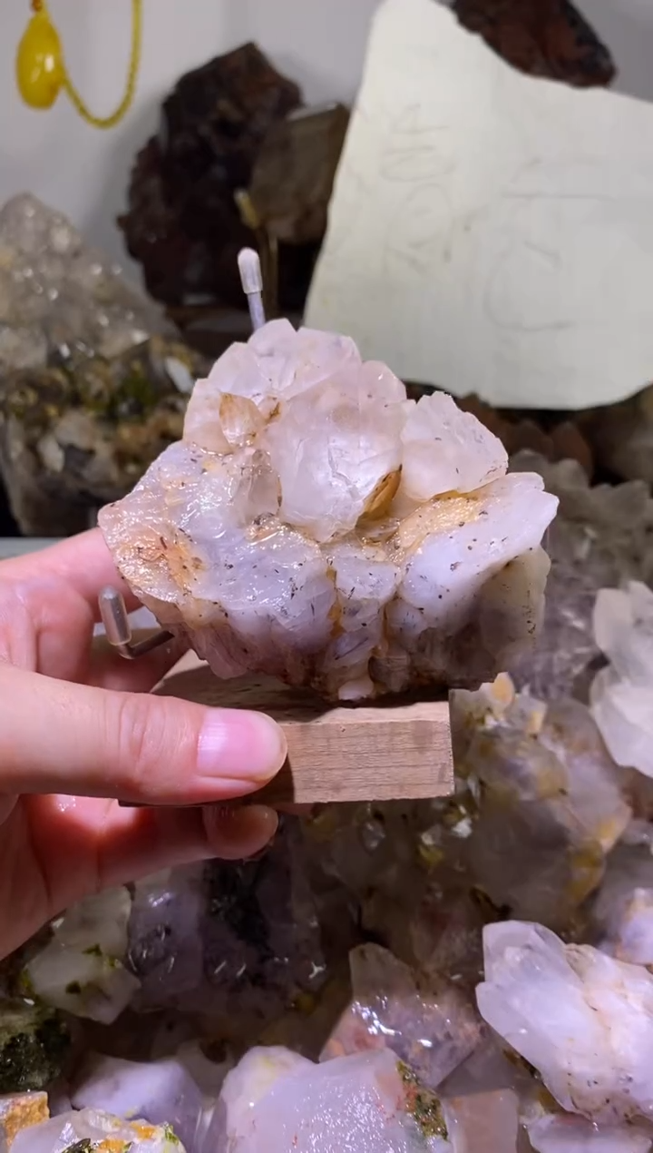 未镶嵌珠宝半成品水晶7号327g四川超七花园水晶