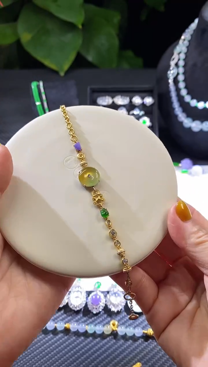 【闪购商品】翡翠挂件未镶嵌手链