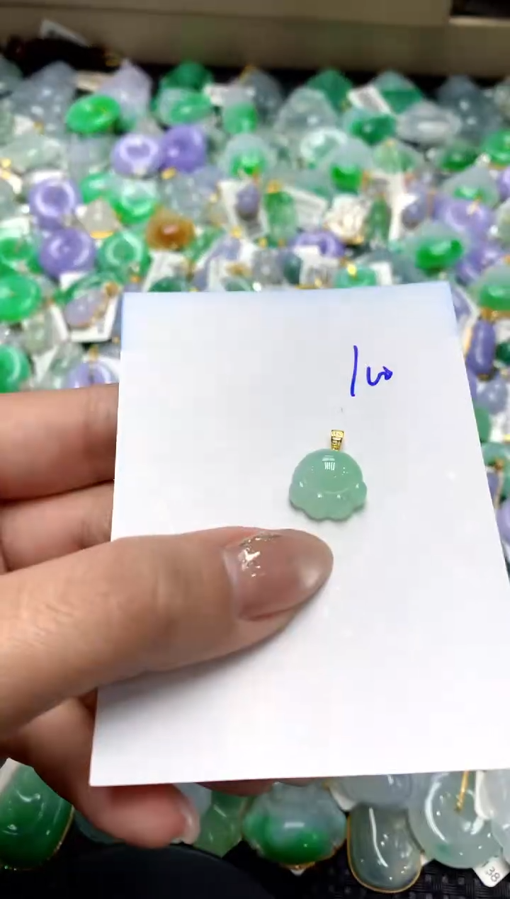 【闪购商品】翡翠颈饰18K金镶嵌1111111111111111