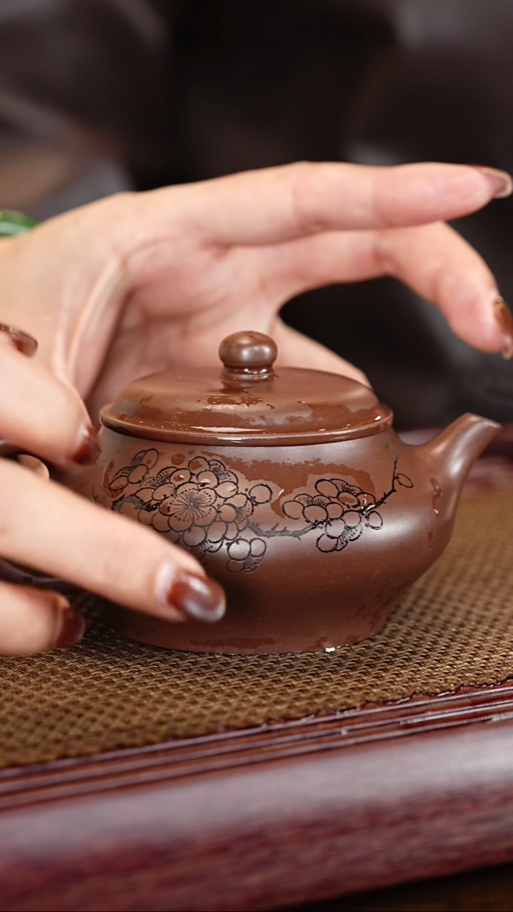 茶壶紫砂【李昌鸿】紫泥明式合欢   170CC