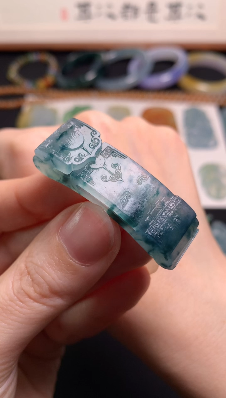 【闪购商品】定制翡翠未镶嵌0901011537