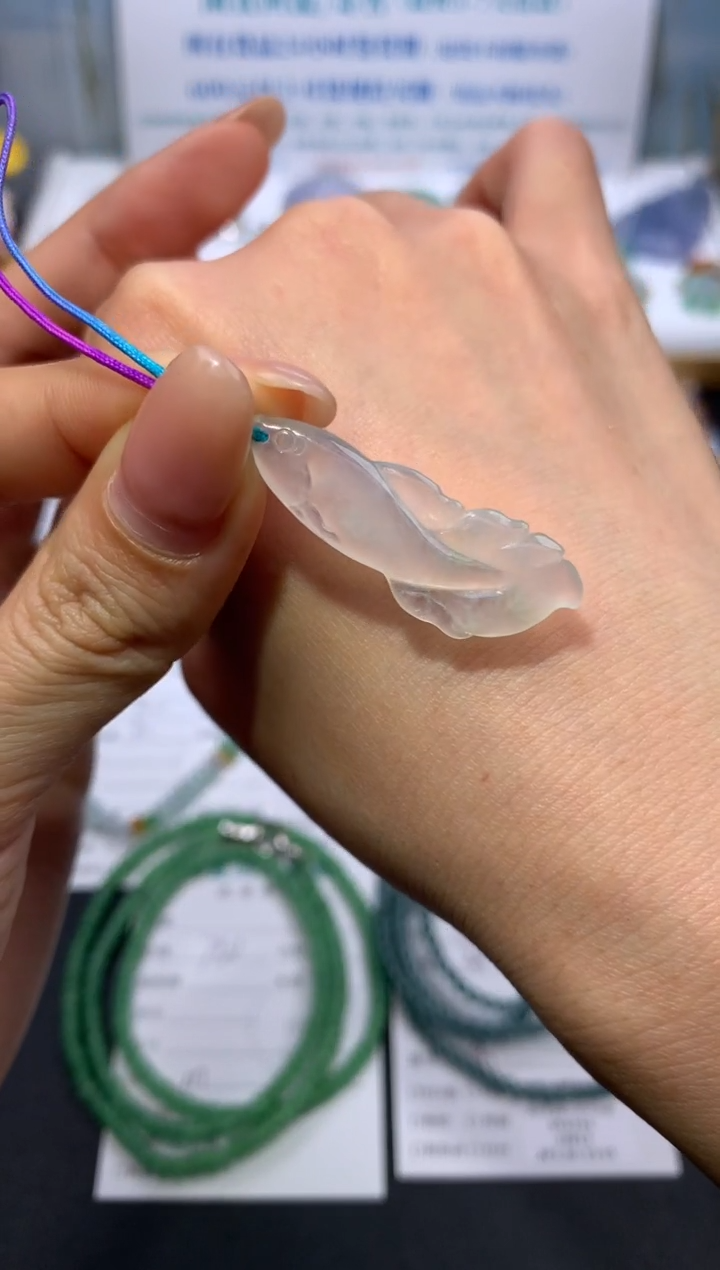 定制翡翠未镶嵌模式推广期24小时鉴赏期