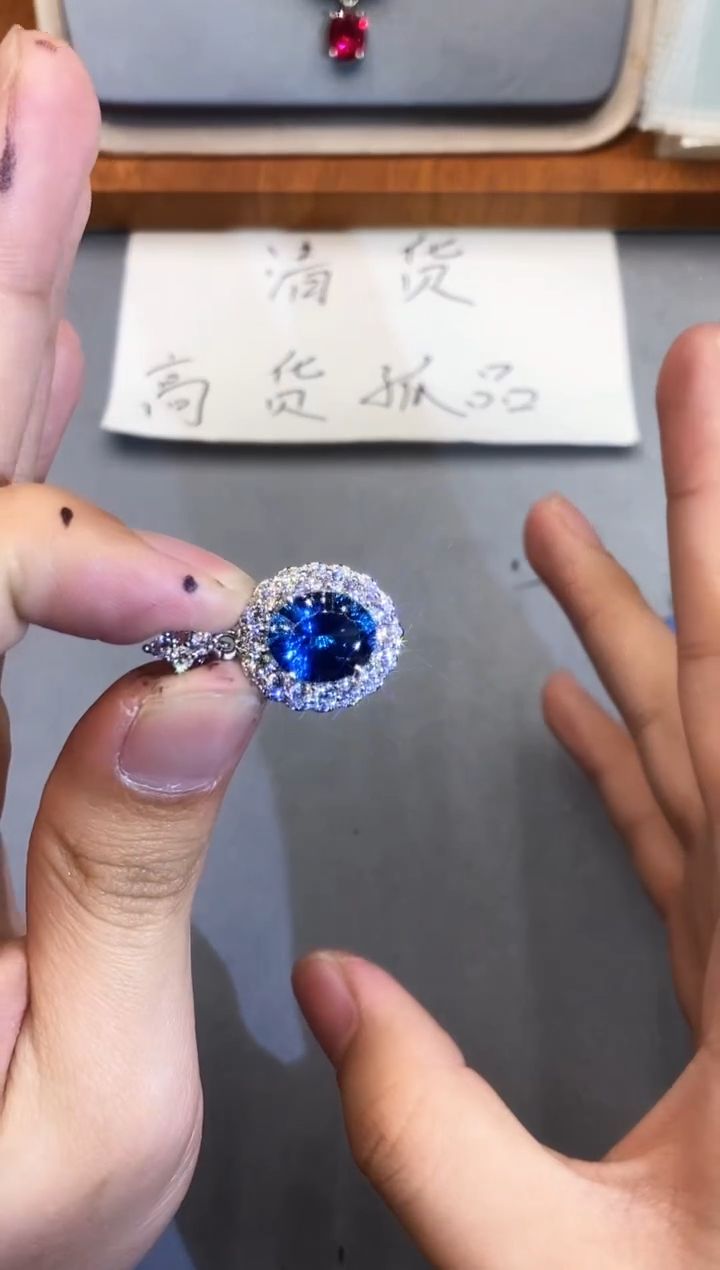 【闪购商品】石英质玉珠宝奇石合金1