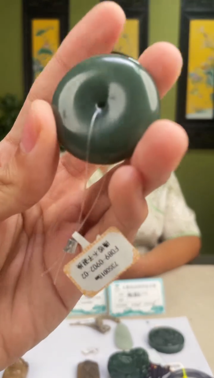 定制和田玉多样性发货 拍一发一 