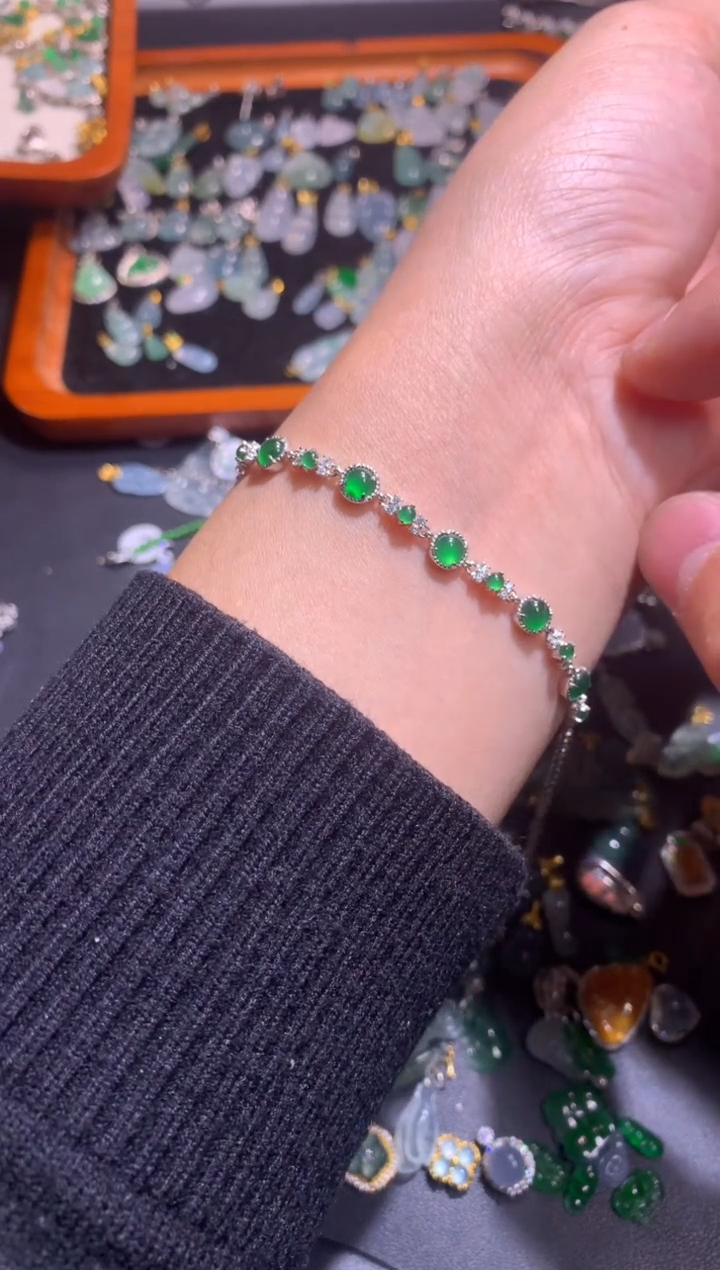 【闪购商品】翡翠吊坠(不含链)银S925镶嵌1