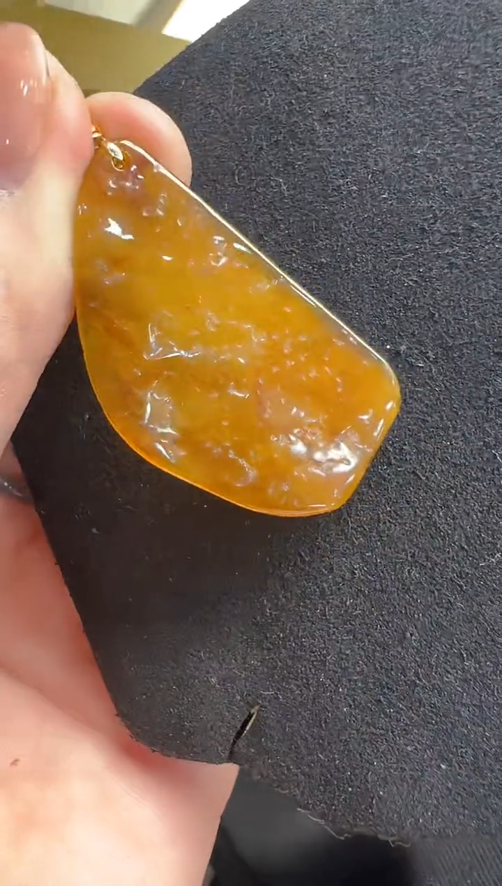 【闪购商品】翡翠吊坠(不含链)18K金镶嵌多样性发货拍一发一