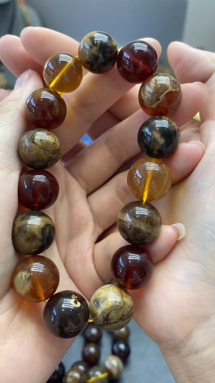 裸石琥珀未镶嵌169