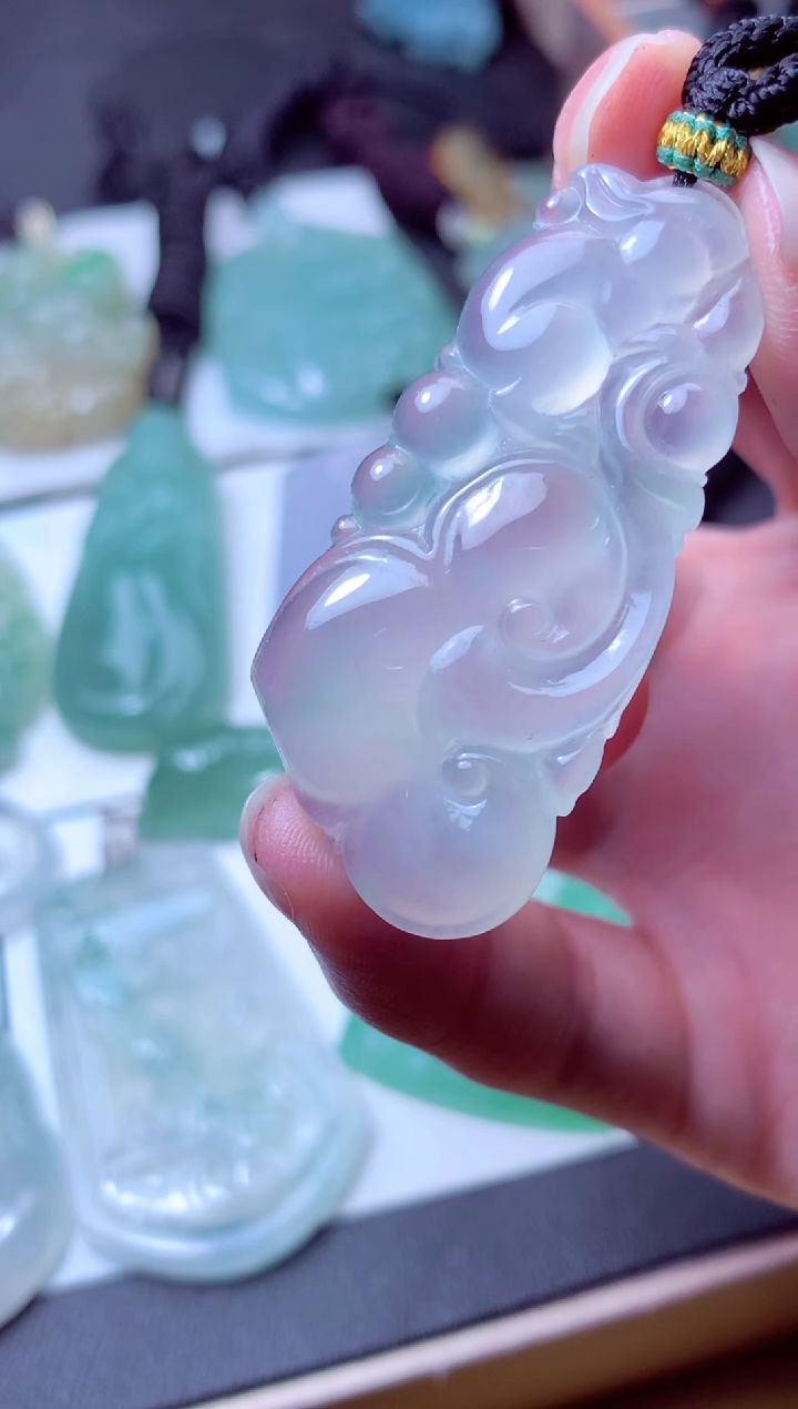 颈饰未镶嵌翡翠天然A货翡翠