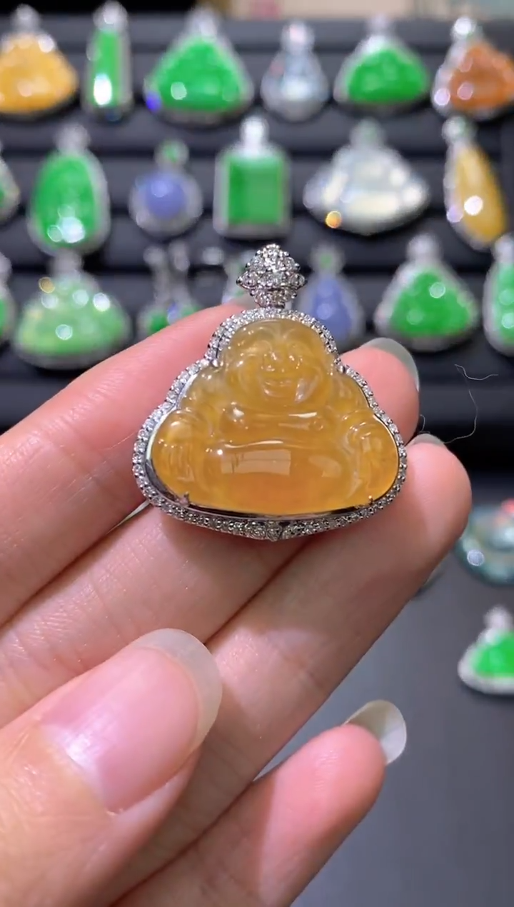 颈饰18K金镶嵌翡翠佛公