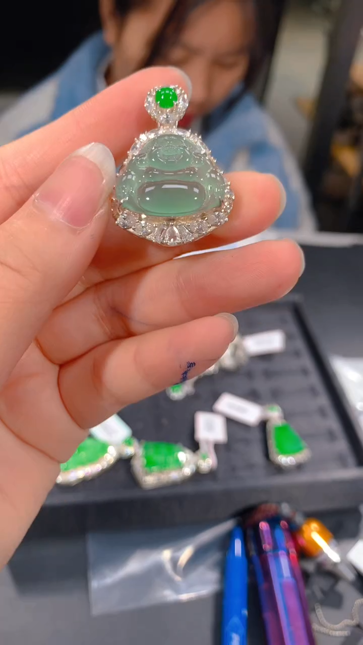 【闪购商品】定制翡翠未镶嵌90多样性发货（发其一）