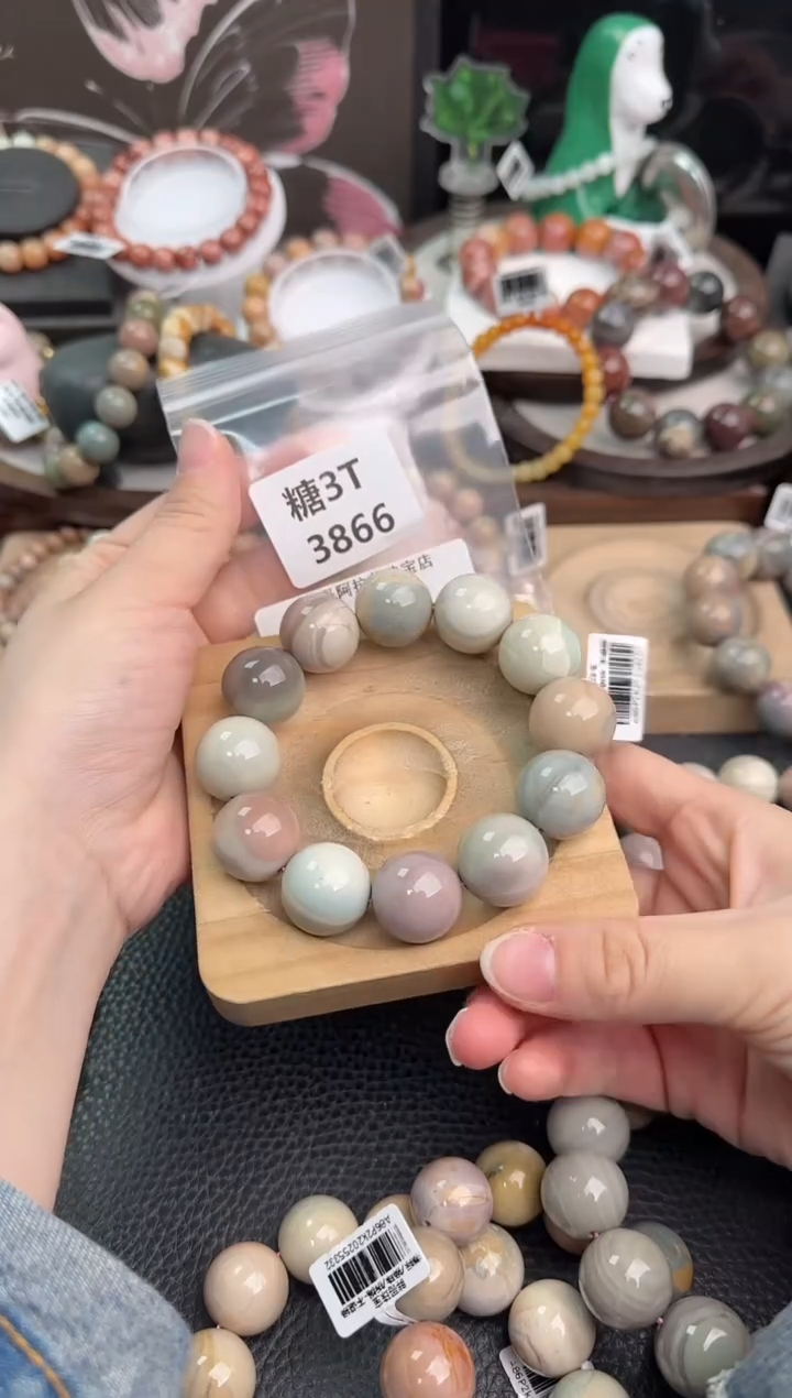 未镶嵌手链石英质玉一***爱3T3866