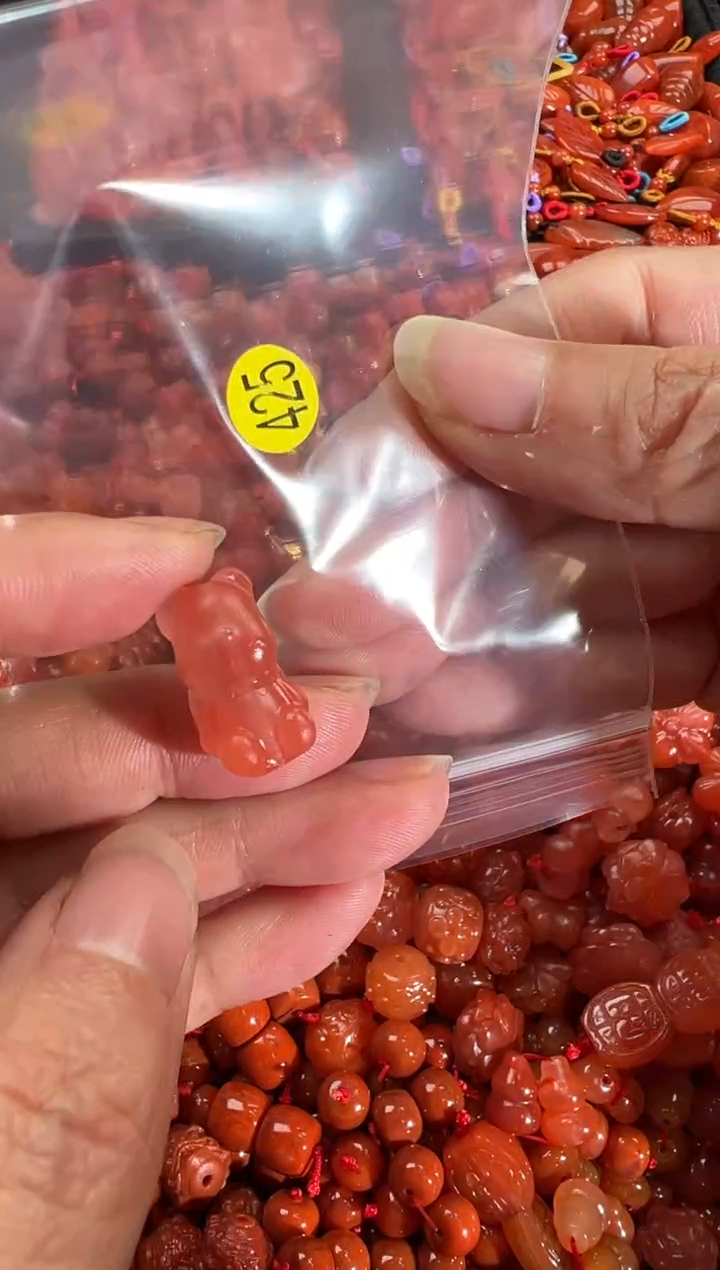 【闪购商品】南红玛瑙颈饰未镶嵌1