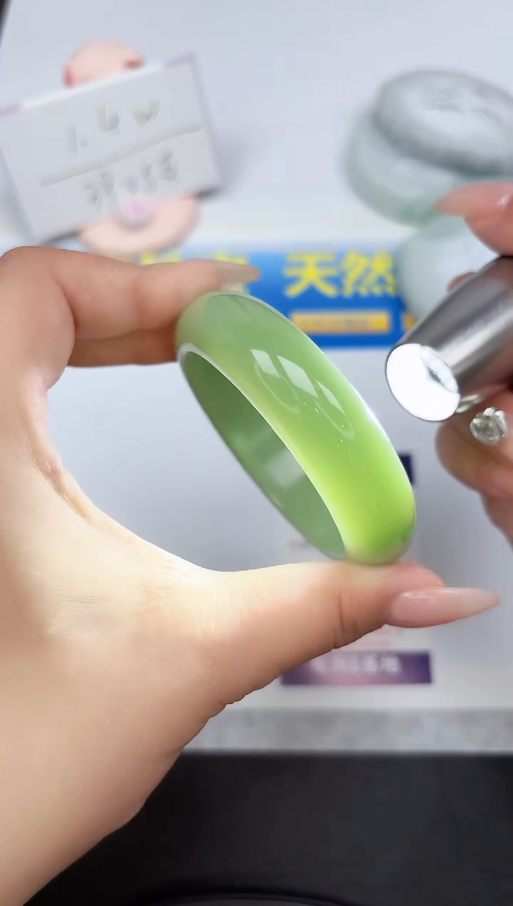 石英质玉手镯未镶嵌145-56.2