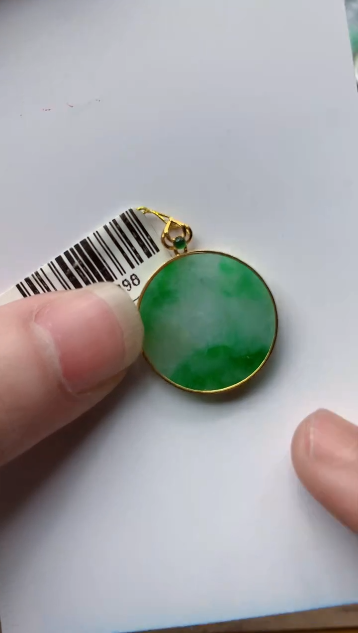 【闪购商品】翡翠颈饰18K金镶嵌23..........