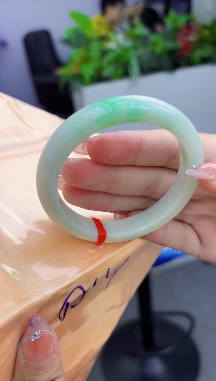 【闪购商品】翡翠手镯未镶嵌翡翠手镯