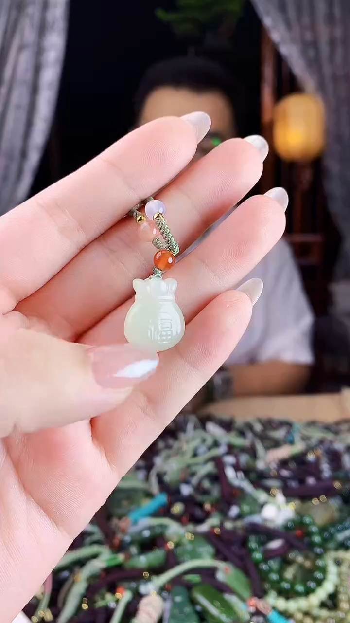 未镶嵌和田玉挂件多样性发货拍一发一