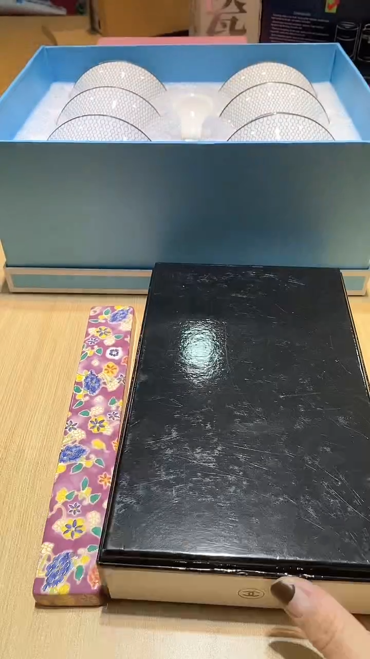 【闪购商品】瓷片锅碗瓢盆一件不剩