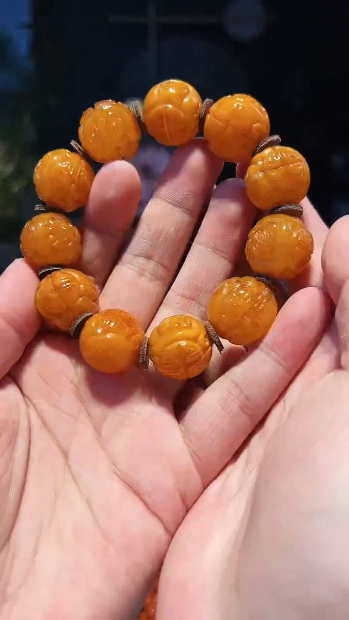 【闪购商品】蜜蜡手串未镶嵌老蜡单圈20左右