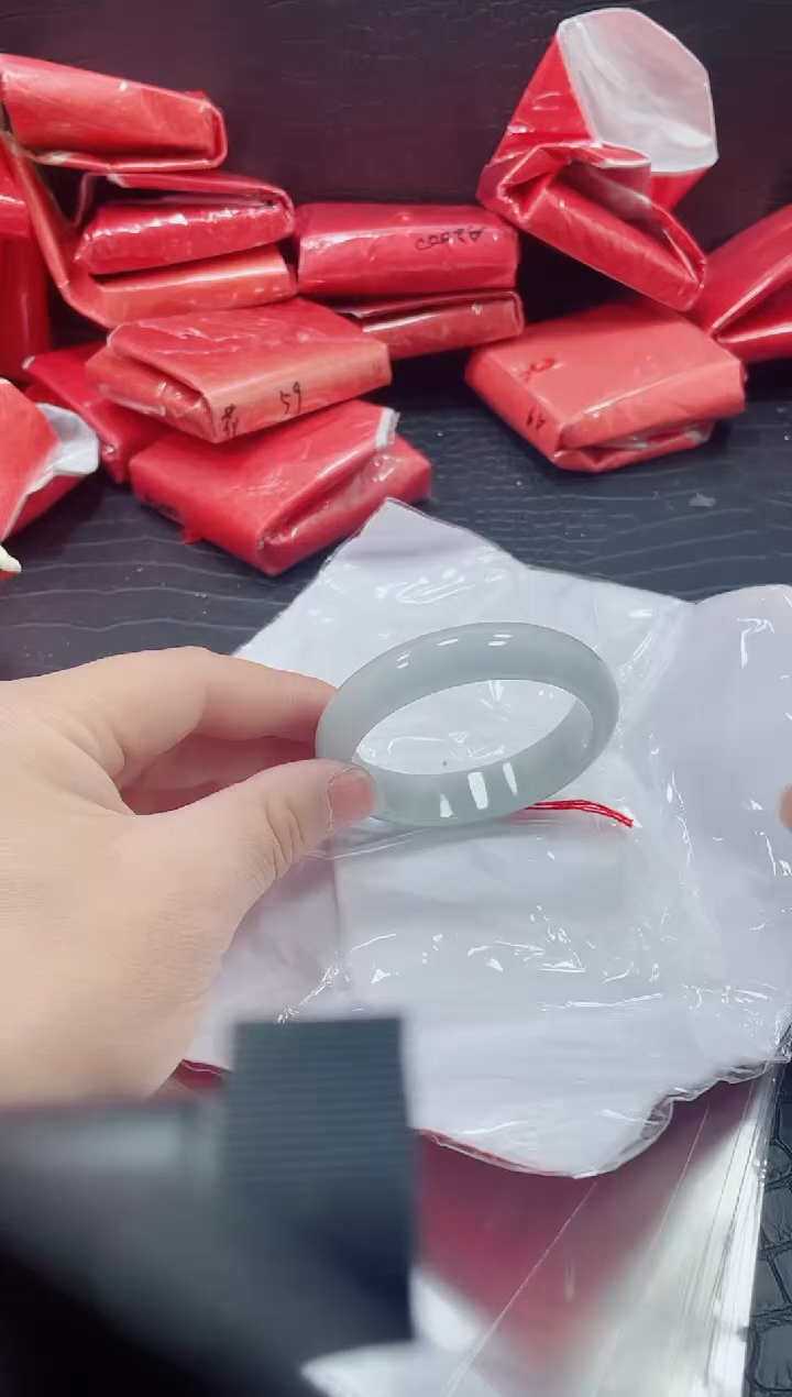 非金属无小哥214号手镯57.5圈口