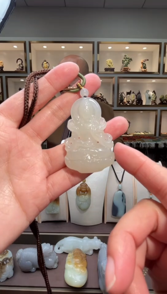 颈饰未镶嵌和田玉苏