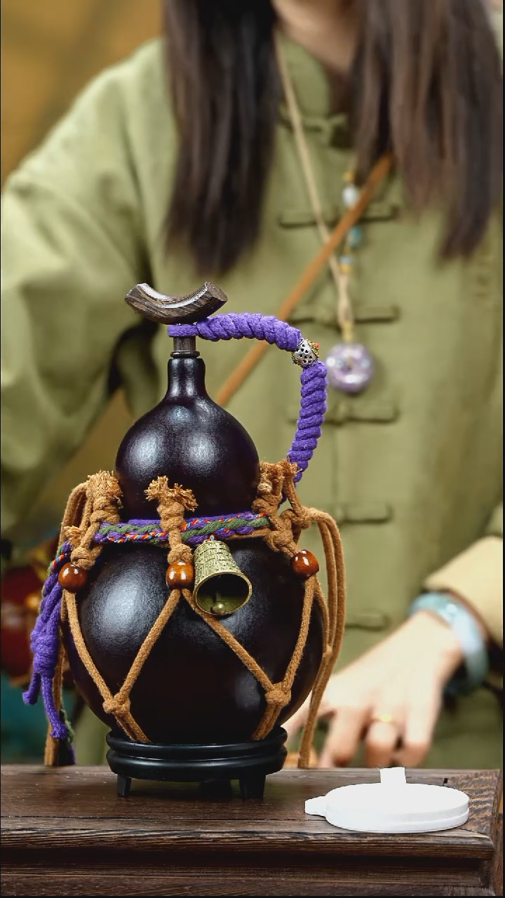 YW193复古网兜款天然酒葫芦（一物一拍）