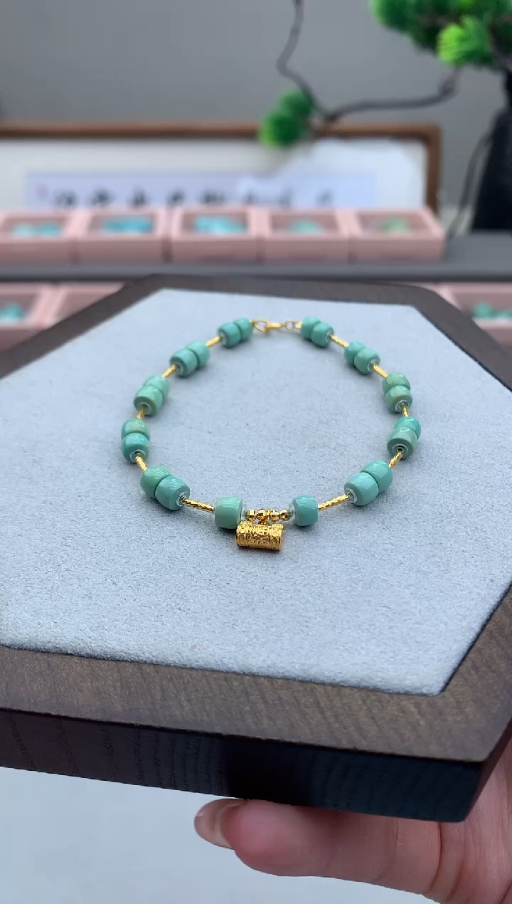 绿松石未镶嵌手串A36