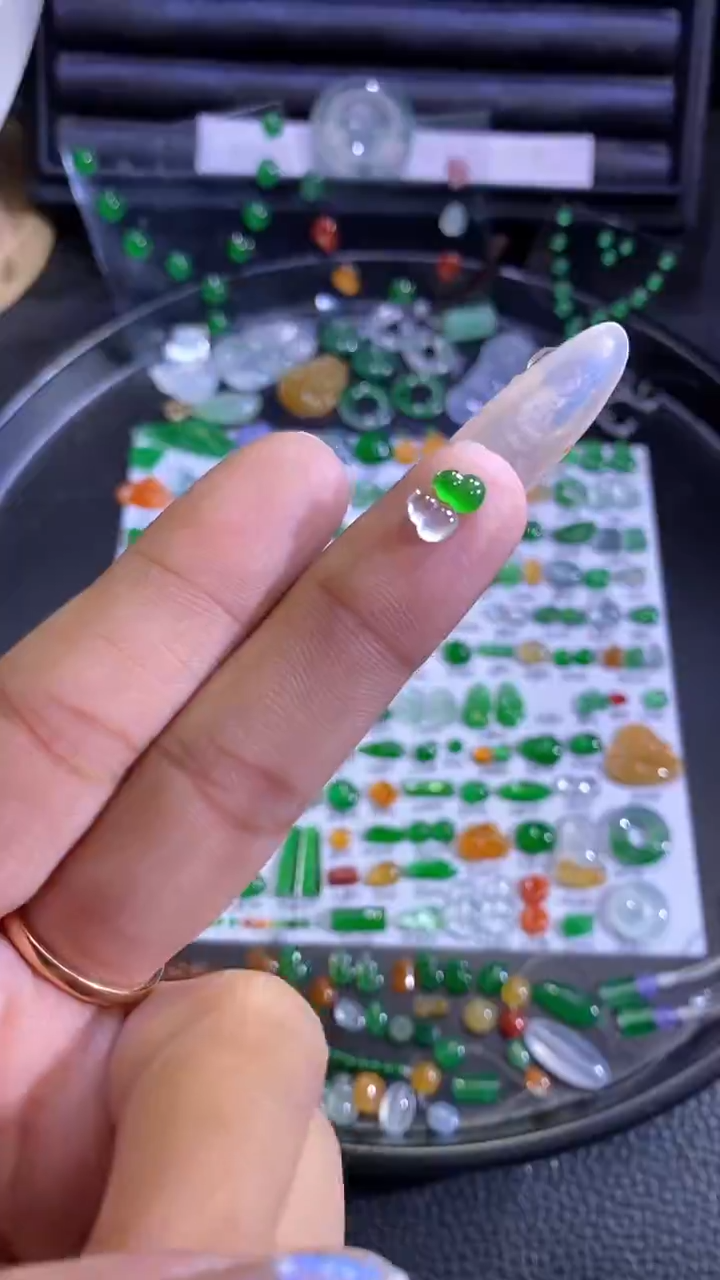 未镶嵌挂件翡翠葫芦