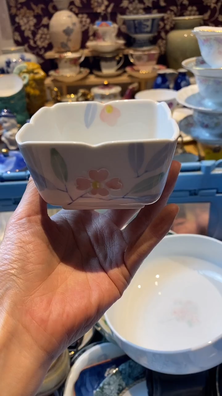 瓷片梦瓷哈哈哈哈哈哈哈