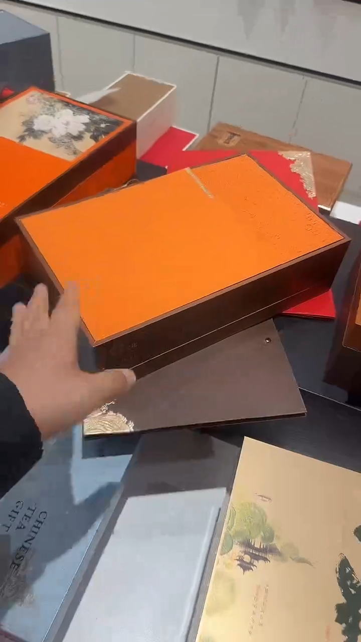 半斤礼盒9套.....