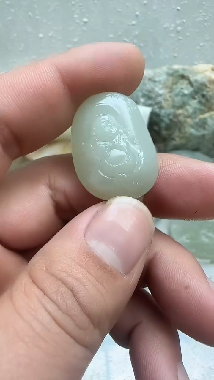 颈饰未镶嵌和田玉3