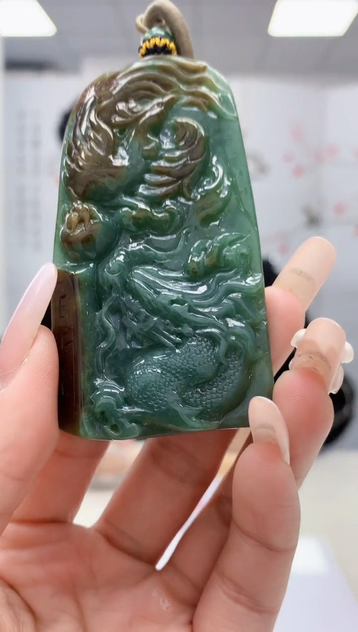 【闪购商品】定制翡翠未镶嵌4917lr-毛货挂件28