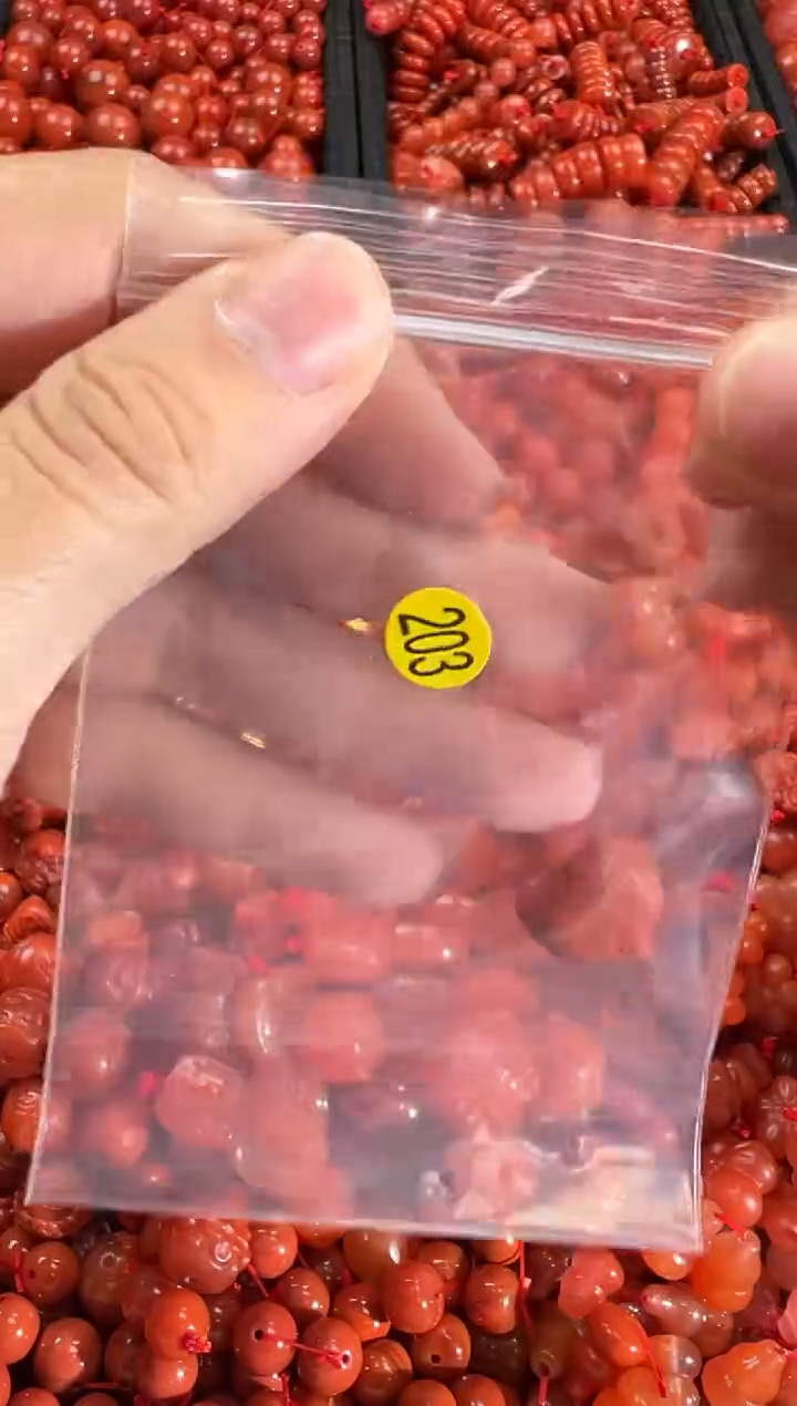 【闪购商品】南红玛瑙颈饰未镶嵌1